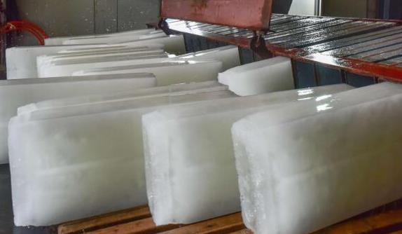 直冷式塊冰機的特點