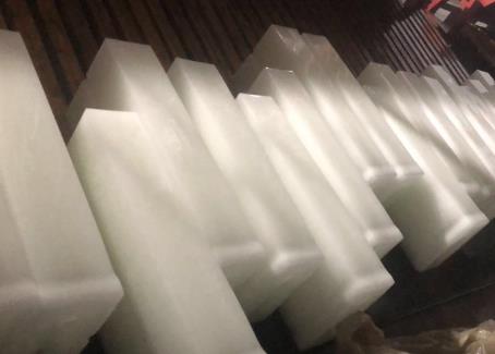 水產(chǎn)市場(chǎng)的冰塊是怎樣生產(chǎn)的