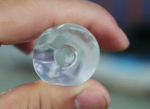 一臺(tái)做冰機(jī)器究竟需要多少錢