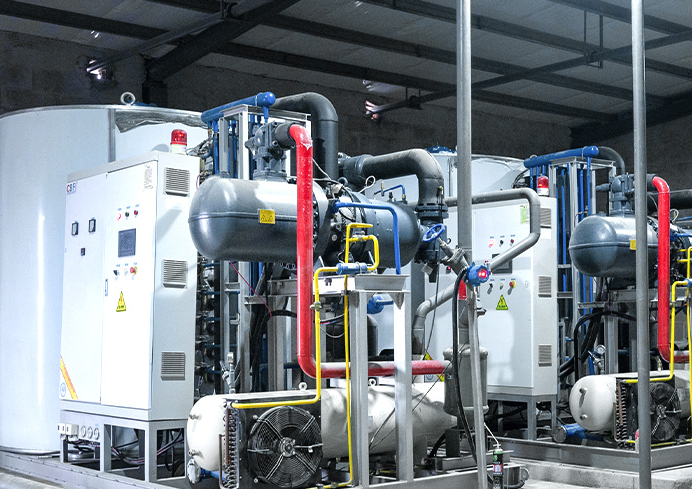 這類設(shè)備的設(shè)計(jì)注重耐用性和能效，因此，其初始投資成本相對(duì)較高