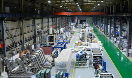 大型管冰機(jī)與塊冰機(jī)在制冷技術(shù)領(lǐng)域各具特色